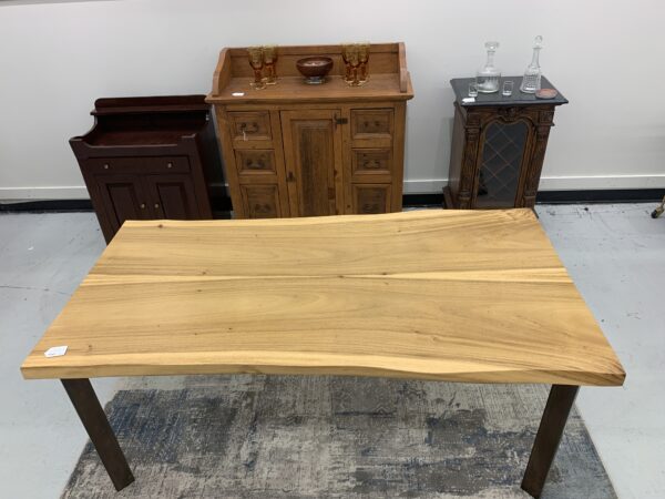 walnut expandable dining table